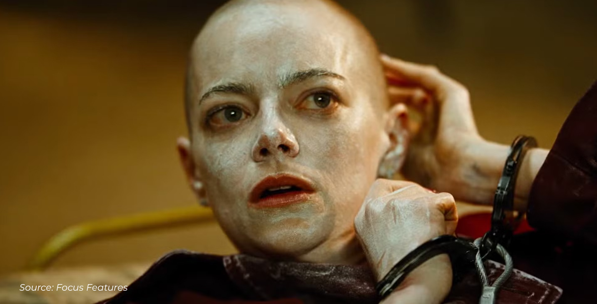 Emma Stone con esposas